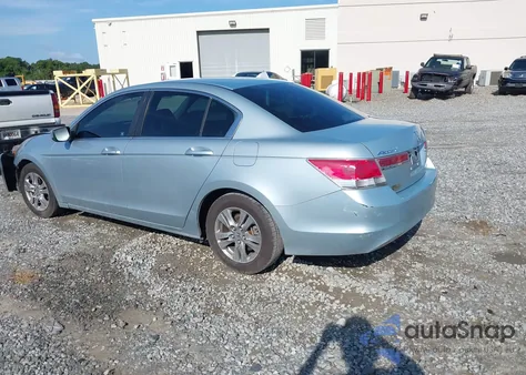 2011 Honda Accord 2.4 Se z USA, uszkodzony, nr VIN 1HGCP2F69BA082728